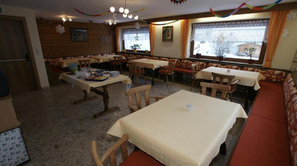 Gasthof Garni Nill Schwendau